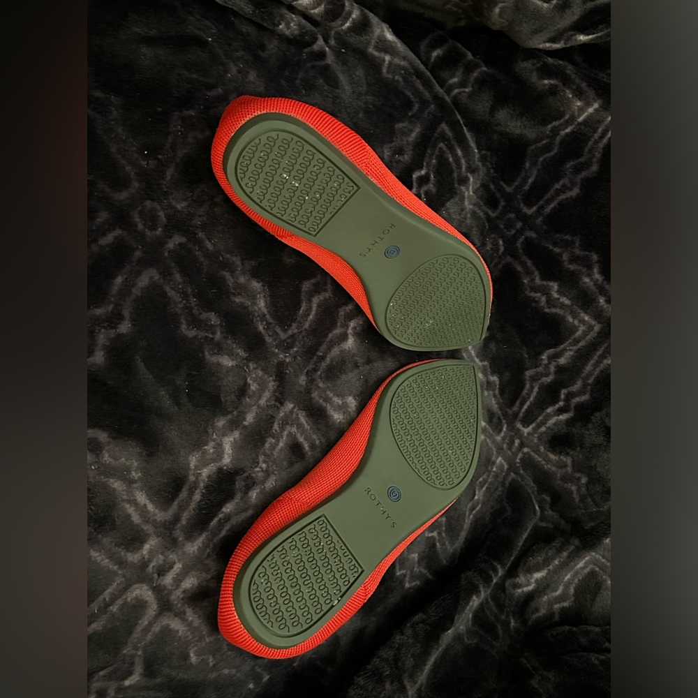 Red pointy Rothy’s - Picture 3 of 7